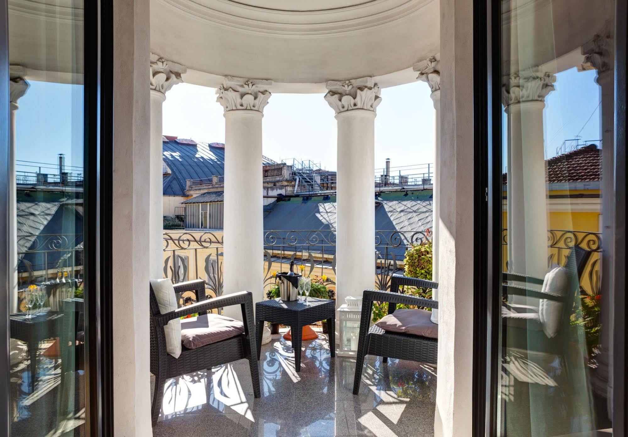 Hotel Dharma Luxury Roma