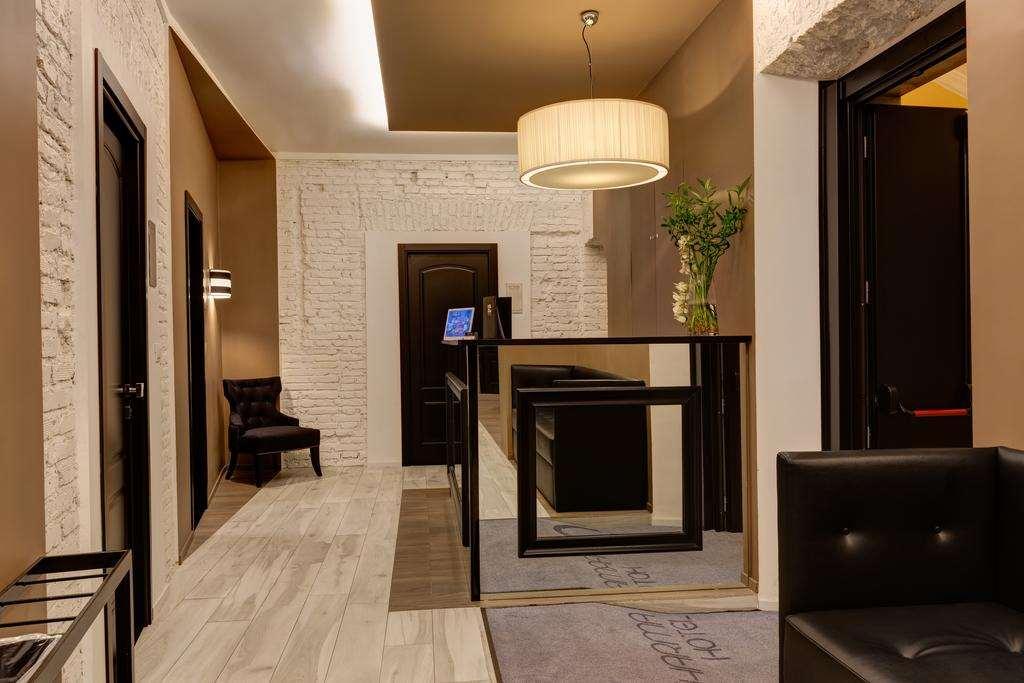 Dharma Luxury Hotel